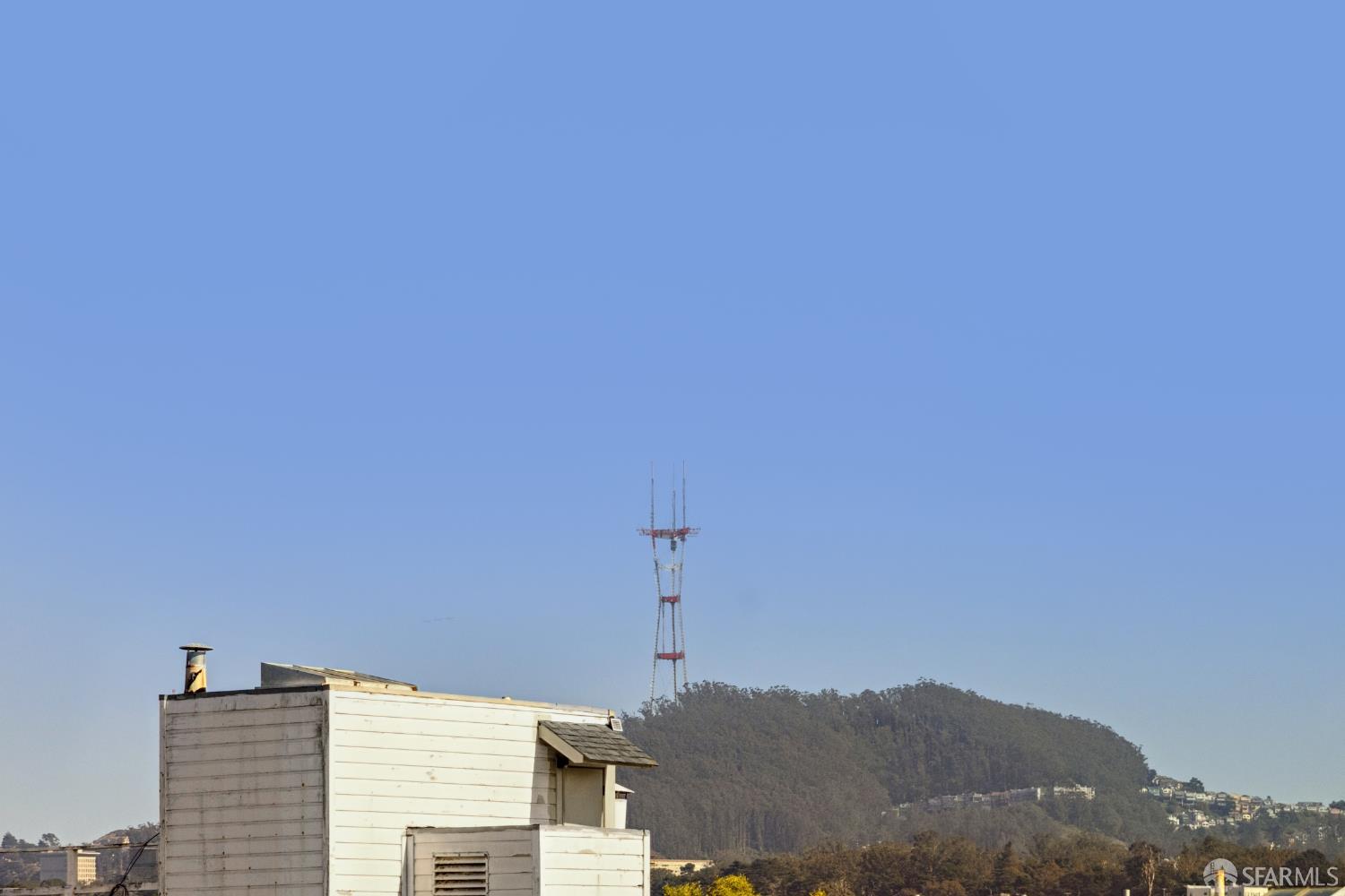 Detail Gallery Image 3 of 29 For 239 26th Ave #302,  San Francisco,  CA 94121 - 2 Beds | 1 Baths