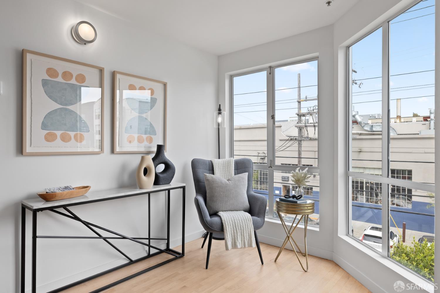 Detail Gallery Image 10 of 18 For 586 Alabama St, San Francisco,  CA 94110 - 2 Beds | 2 Baths