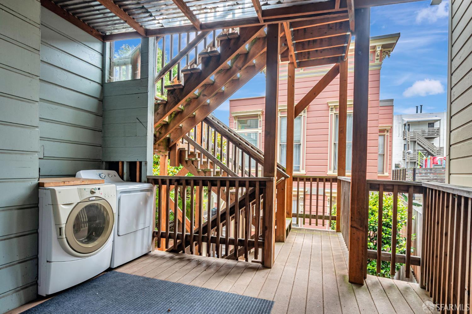 Detail Gallery Image 35 of 41 For 2733 Sutter St, San Francisco,  CA 94115 - 3 Beds | 2 Baths