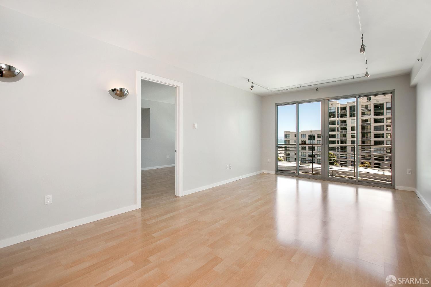 Detail Gallery Image 5 of 30 For 219 Brannan St 7j,  San Francisco,  CA 94107 - 2 Beds | 2 Baths