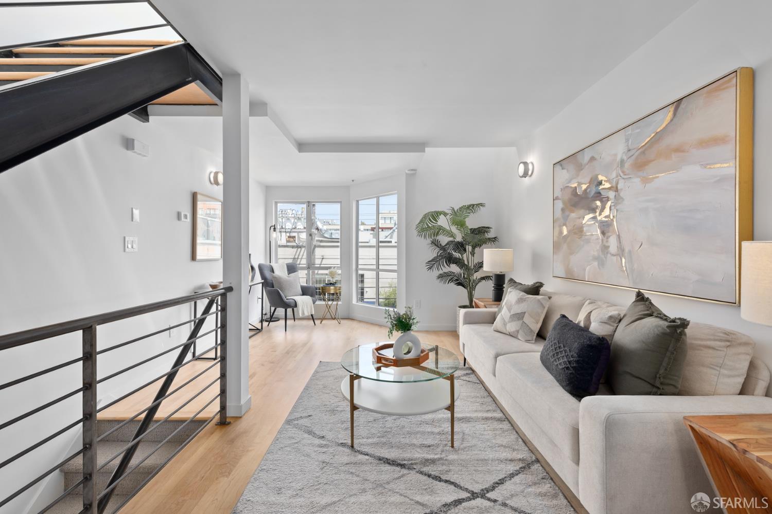 Detail Gallery Image 9 of 18 For 586 Alabama St, San Francisco,  CA 94110 - 2 Beds | 2 Baths