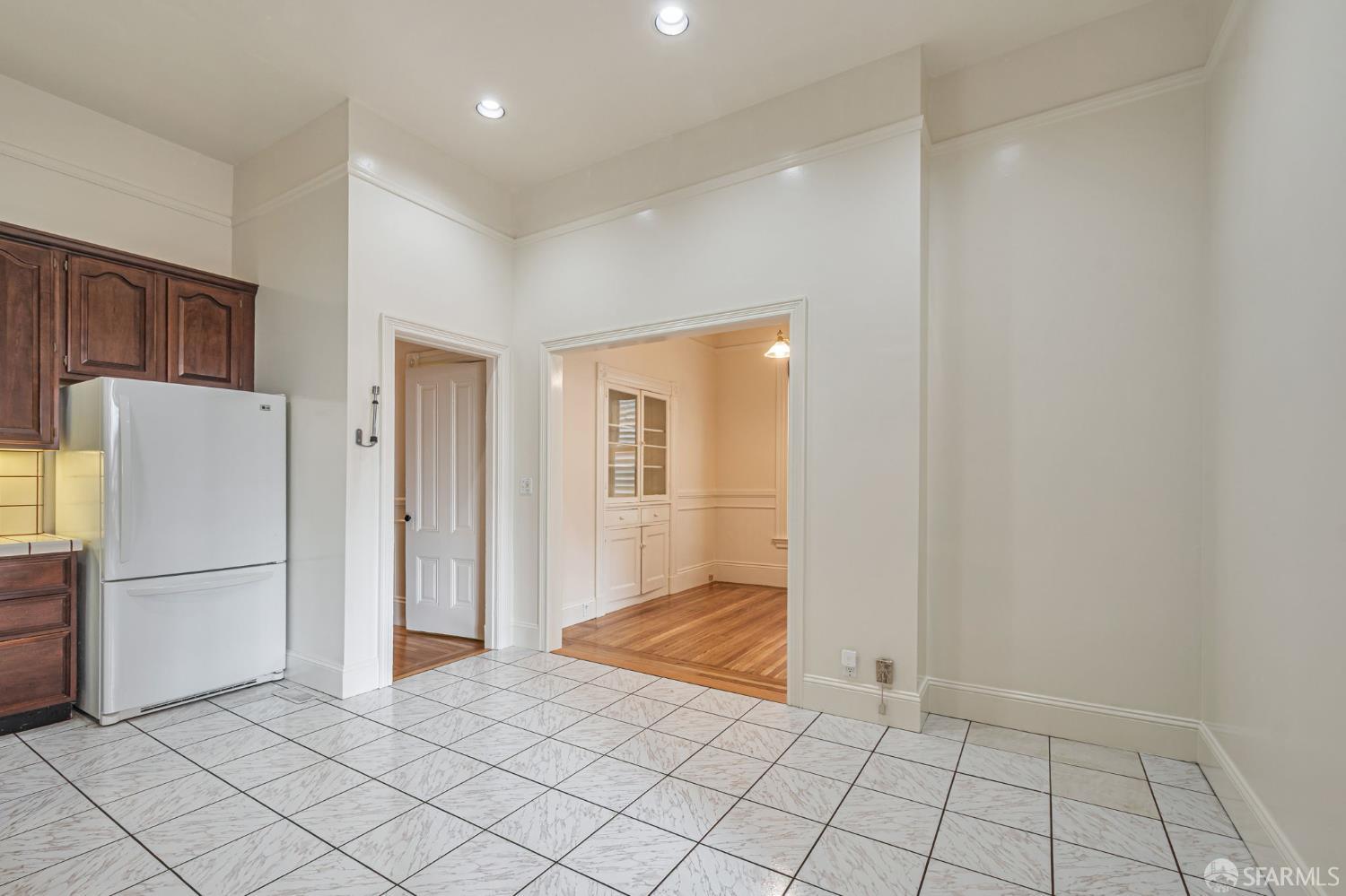 Detail Gallery Image 12 of 41 For 2733 Sutter St, San Francisco,  CA 94115 - 3 Beds | 2 Baths