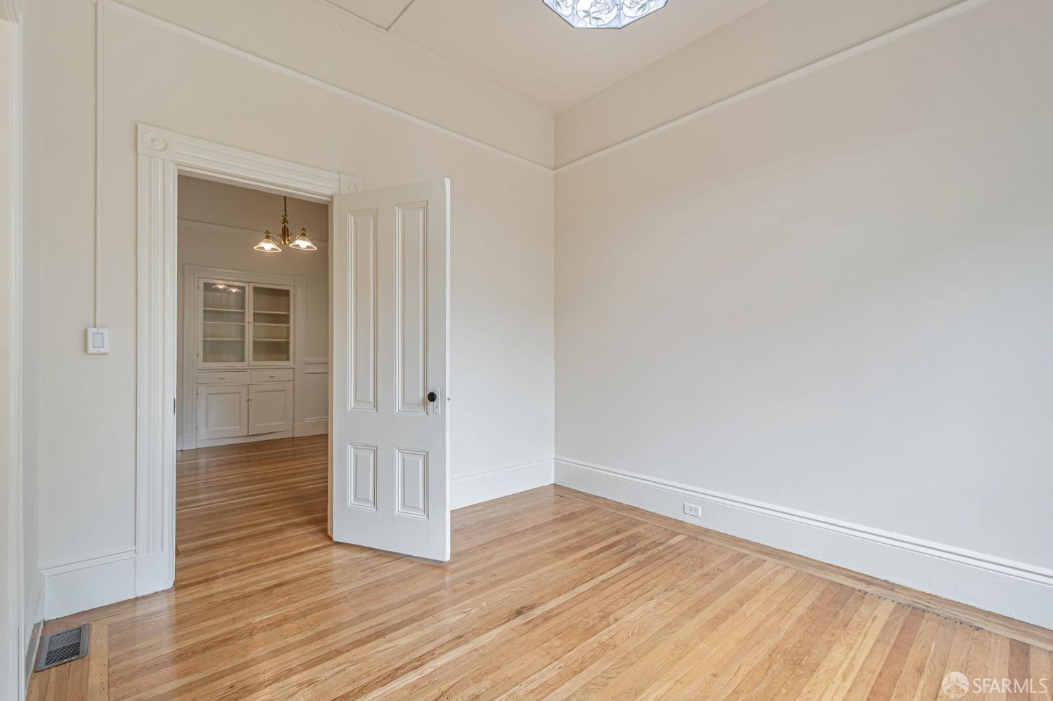 Detail Gallery Image 20 of 41 For 2733 Sutter St, San Francisco,  CA 94115 - 3 Beds | 2 Baths