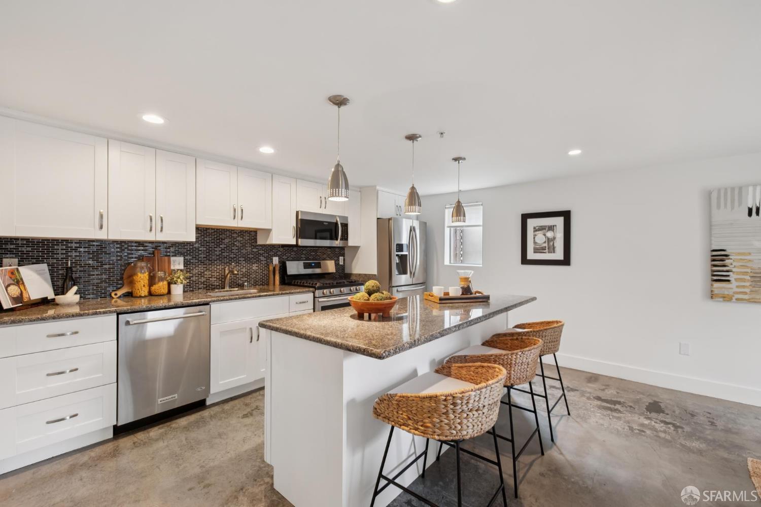 Detail Gallery Image 16 of 54 For 370 7th St #6,  San Francisco,  CA 94103 - 1 Beds | 1/1 Baths