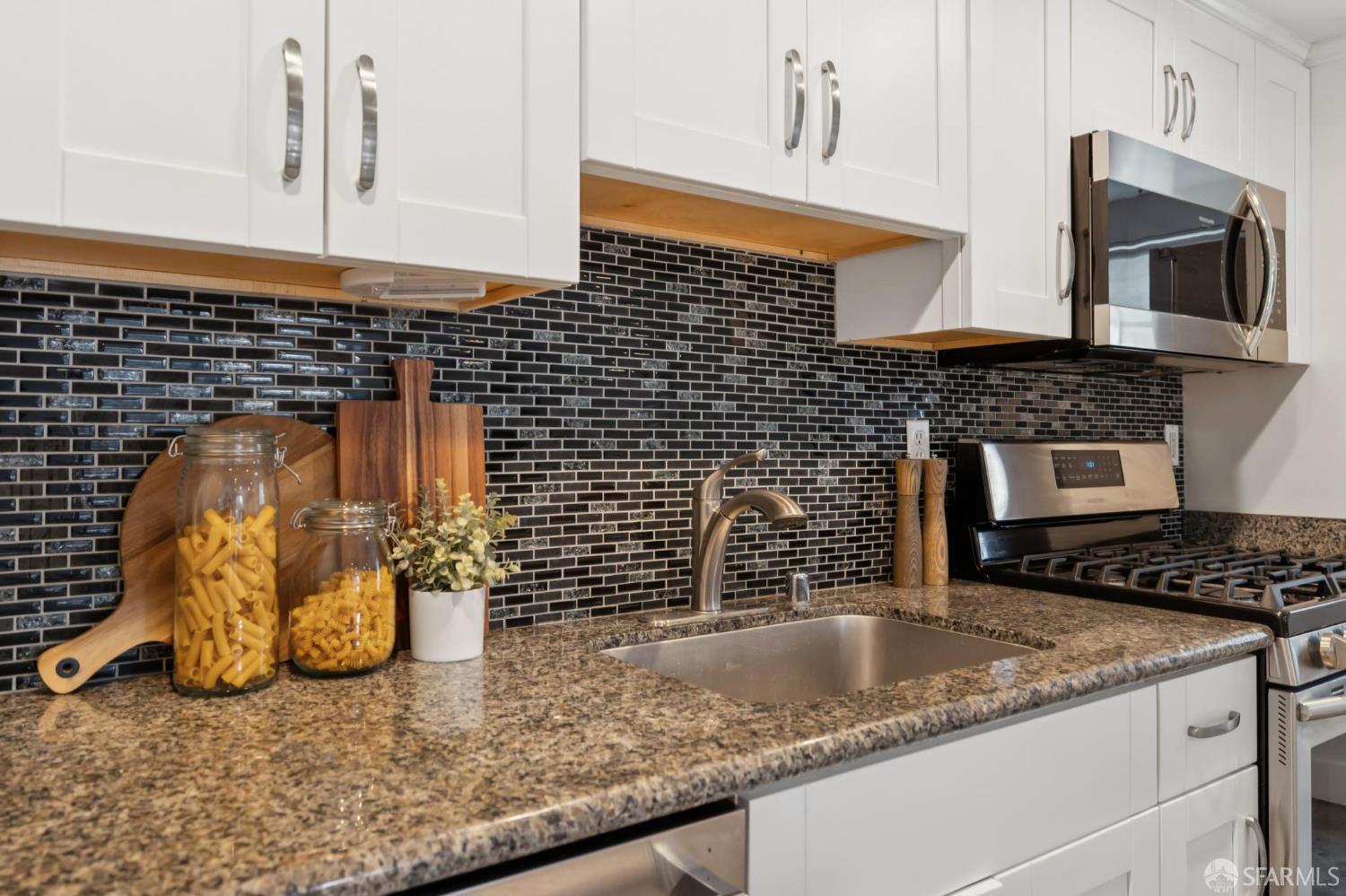 Detail Gallery Image 21 of 54 For 370 7th St #6,  San Francisco,  CA 94103 - 1 Beds | 1/1 Baths