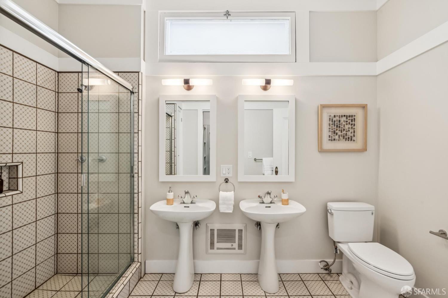 Detail Gallery Image 32 of 51 For 1971 Broadway St, San Francisco,  CA 94109 - 3 Beds | 2 Baths