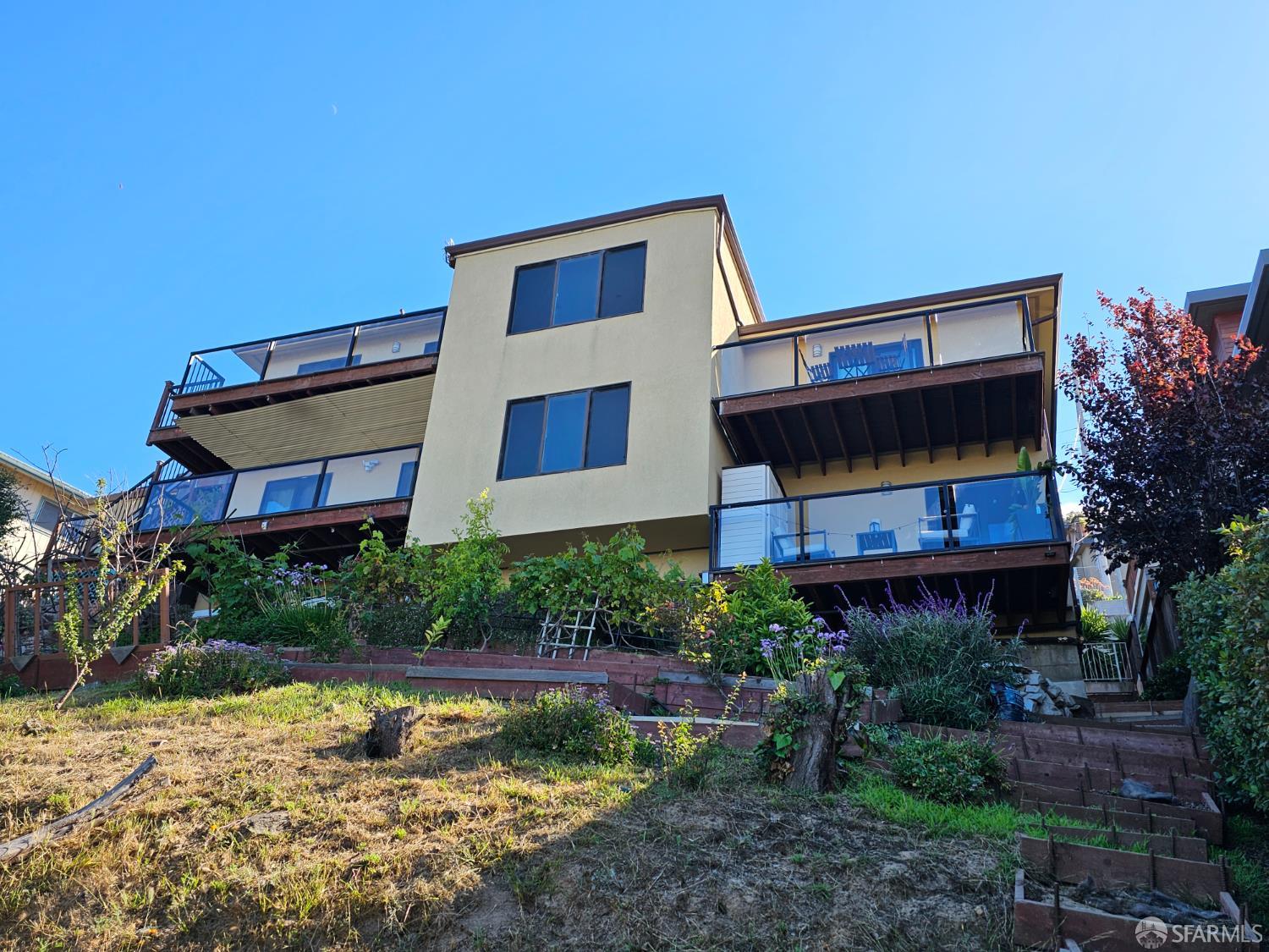 Detail Gallery Image 50 of 72 For 879 Humboldt Rd, Brisbane,  CA 94005 - 7 Beds | 6 Baths