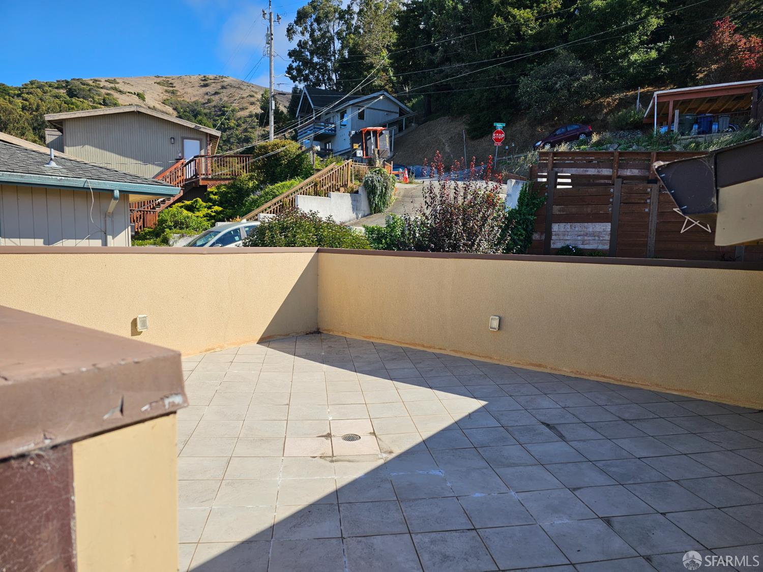 Detail Gallery Image 24 of 72 For 879 Humboldt Rd, Brisbane,  CA 94005 - 7 Beds | 6 Baths
