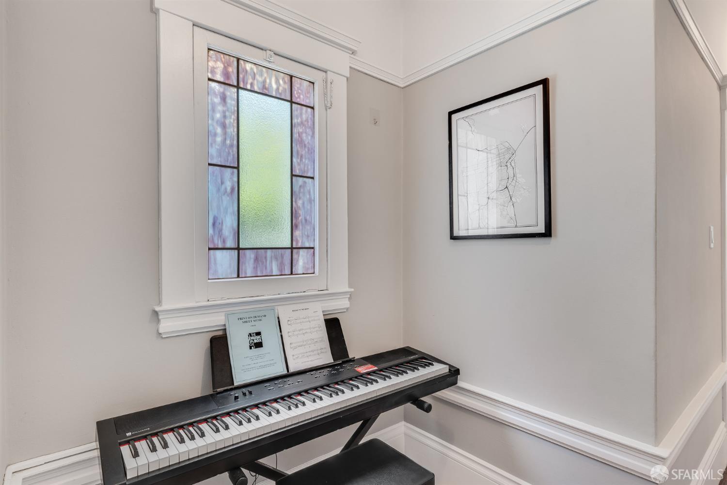 Detail Gallery Image 2 of 27 For 1145 Green St #3,  San Francisco,  CA 94109 - 1 Beds | 1 Baths