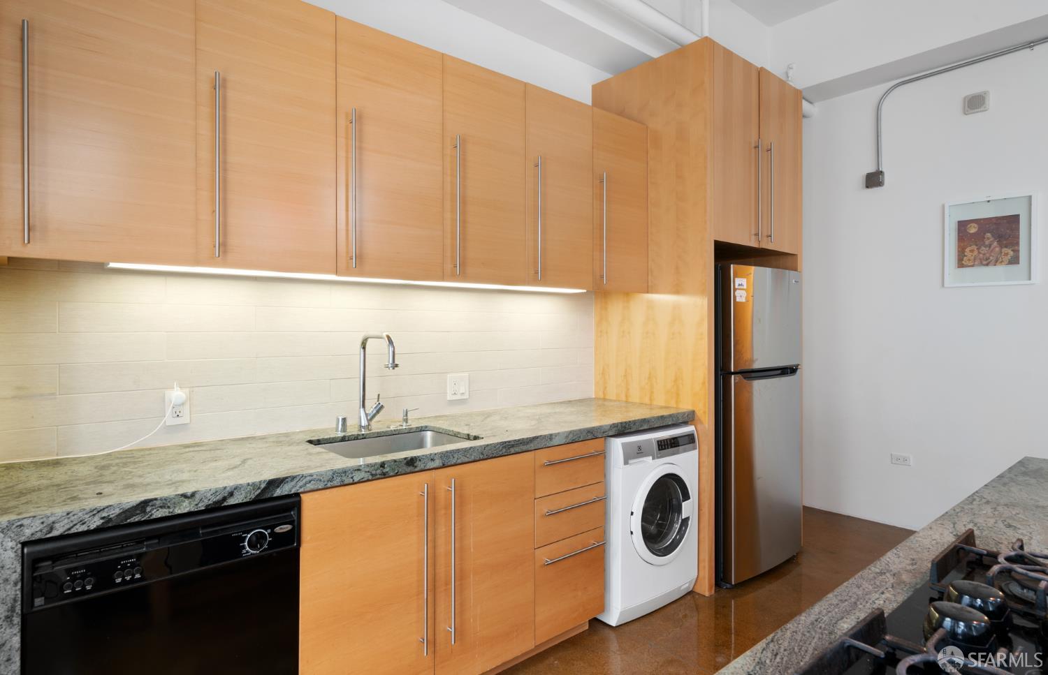 Detail Gallery Image 9 of 24 For 2 Mint Plz #207,  San Francisco,  CA 94103 - 1 Beds | 1 Baths