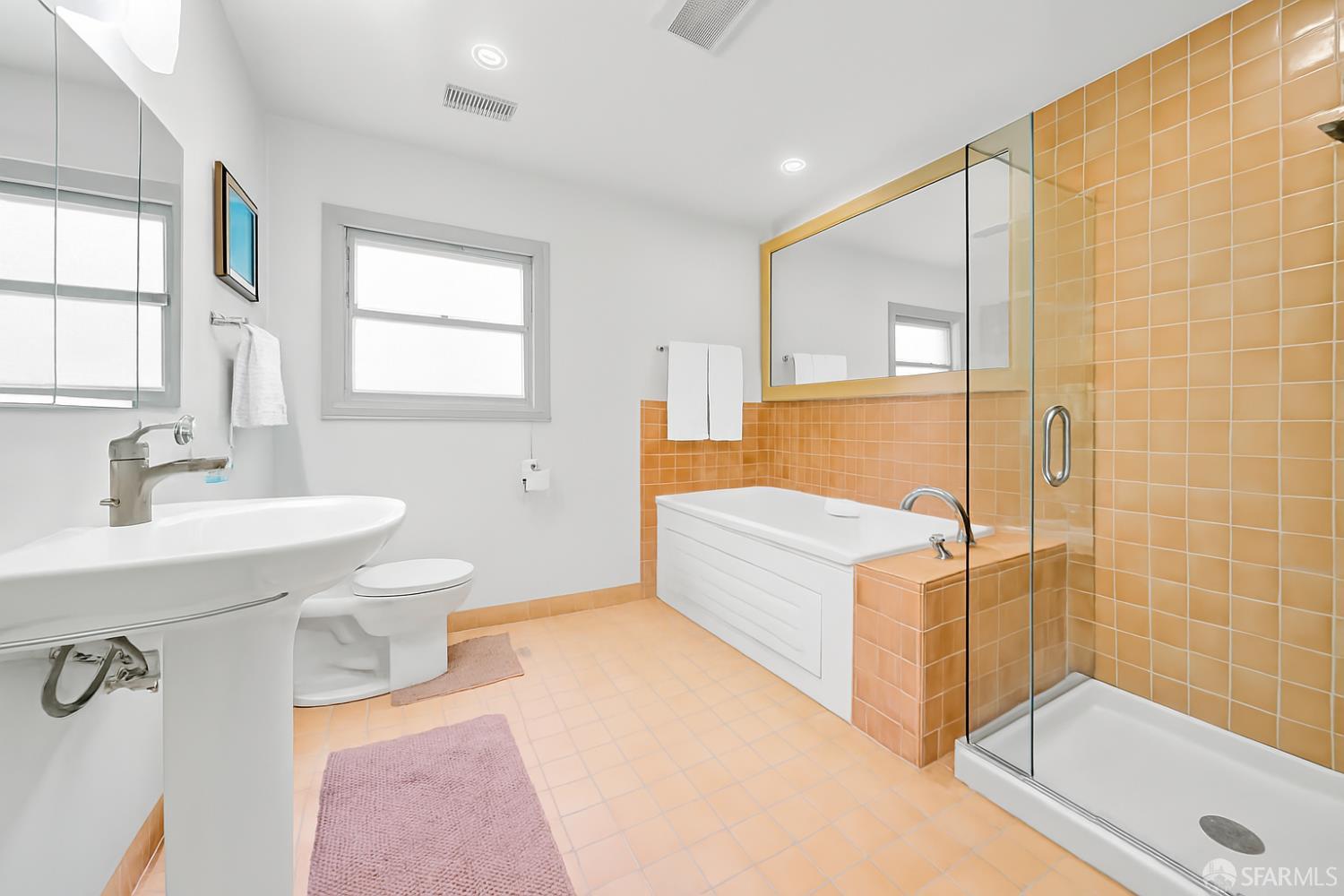 Detail Gallery Image 37 of 55 For 2668 Ross Rd, Palo Alto,  CA 94303 - 3 Beds | 2 Baths