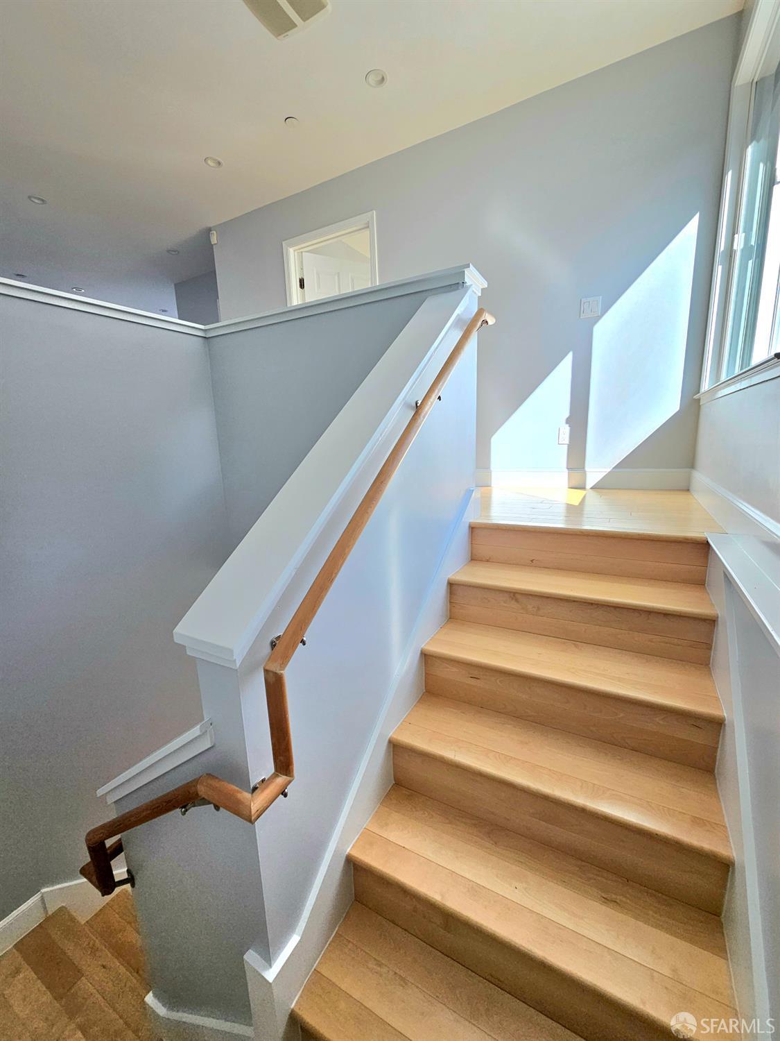 Detail Gallery Image 42 of 72 For 879 Humboldt Rd, Brisbane,  CA 94005 - 7 Beds | 6 Baths