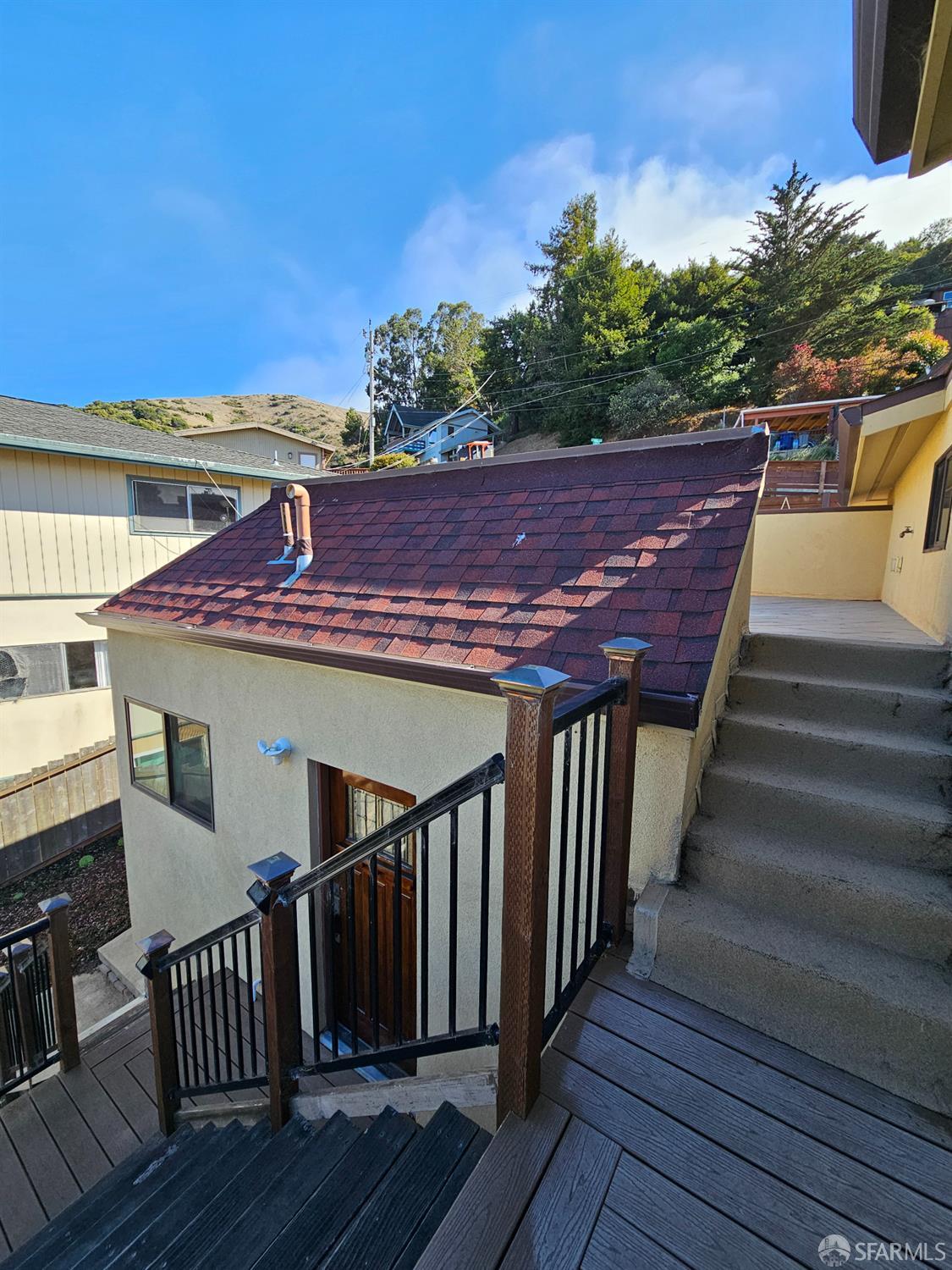 Detail Gallery Image 21 of 72 For 879 Humboldt Rd, Brisbane,  CA 94005 - 7 Beds | 6 Baths
