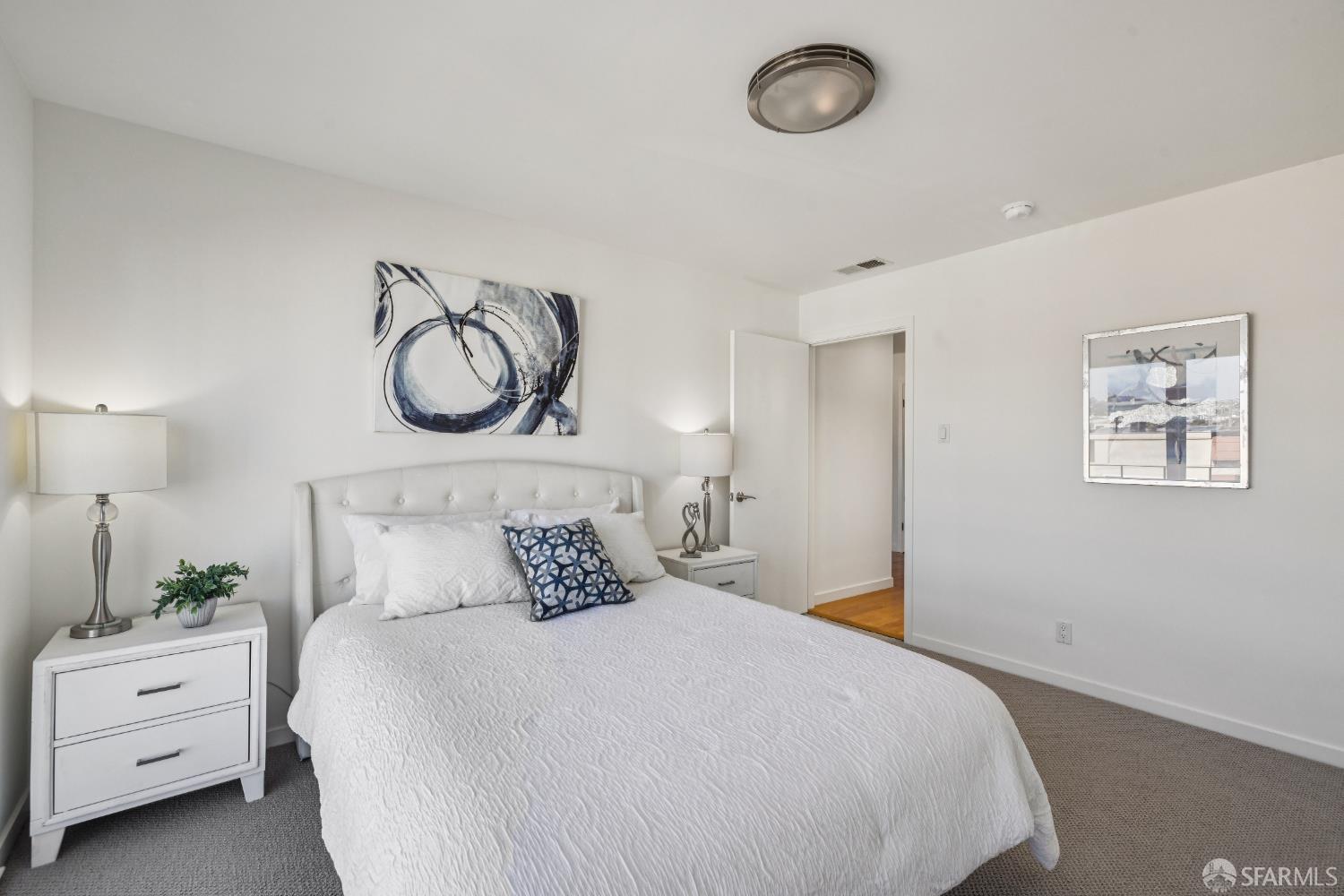 Detail Gallery Image 13 of 29 For 239 26th Ave #302,  San Francisco,  CA 94121 - 2 Beds | 1 Baths