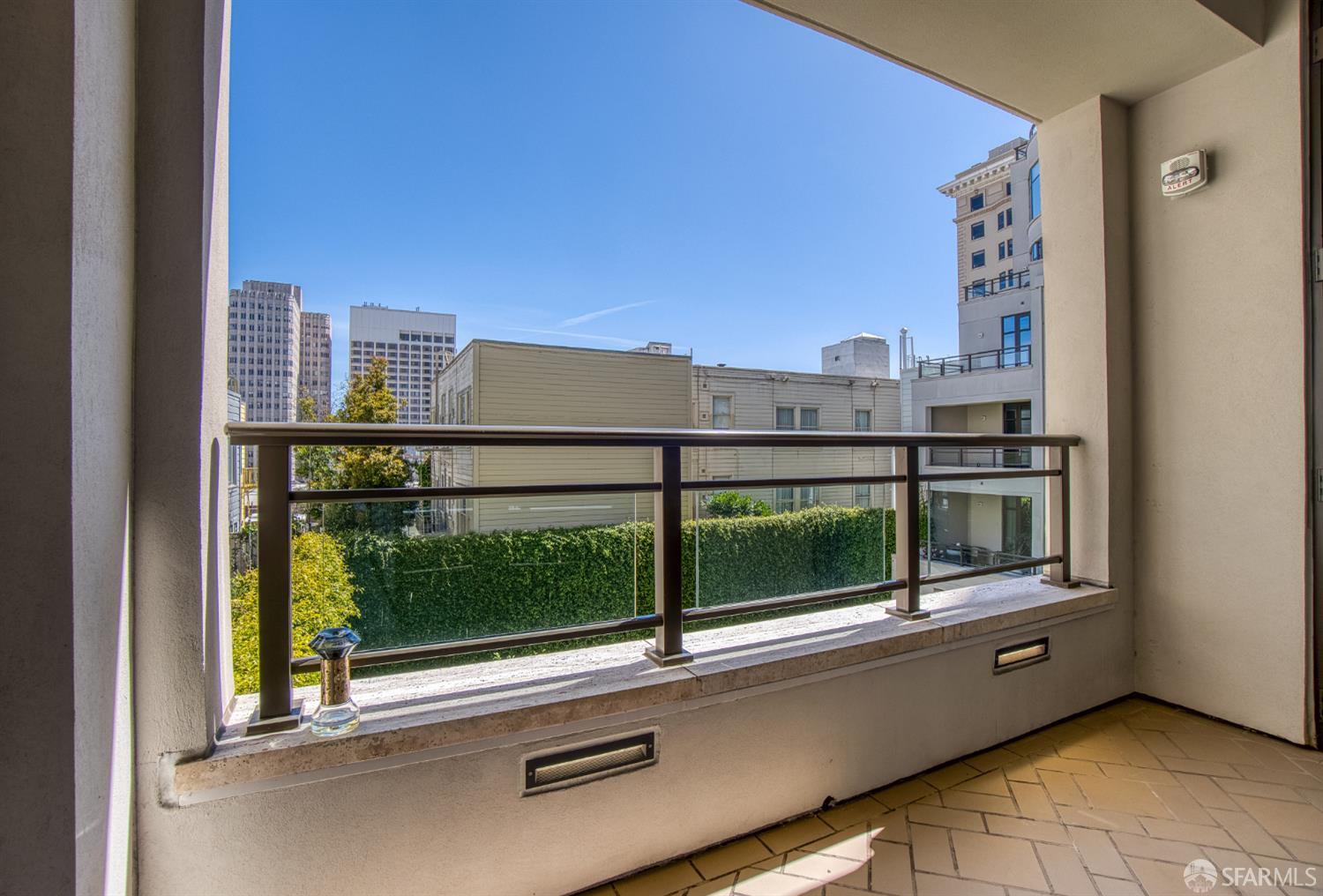 Detail Gallery Image 39 of 56 For 875 California St #403,  San Francisco,  CA 94108 - 2 Beds | 2 Baths