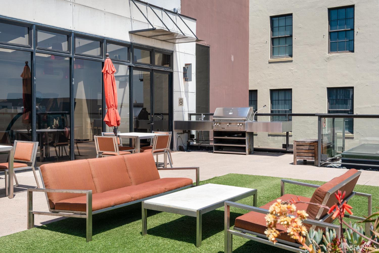 Detail Gallery Image 24 of 24 For 2 Mint Plz #207,  San Francisco,  CA 94103 - 1 Beds | 1 Baths