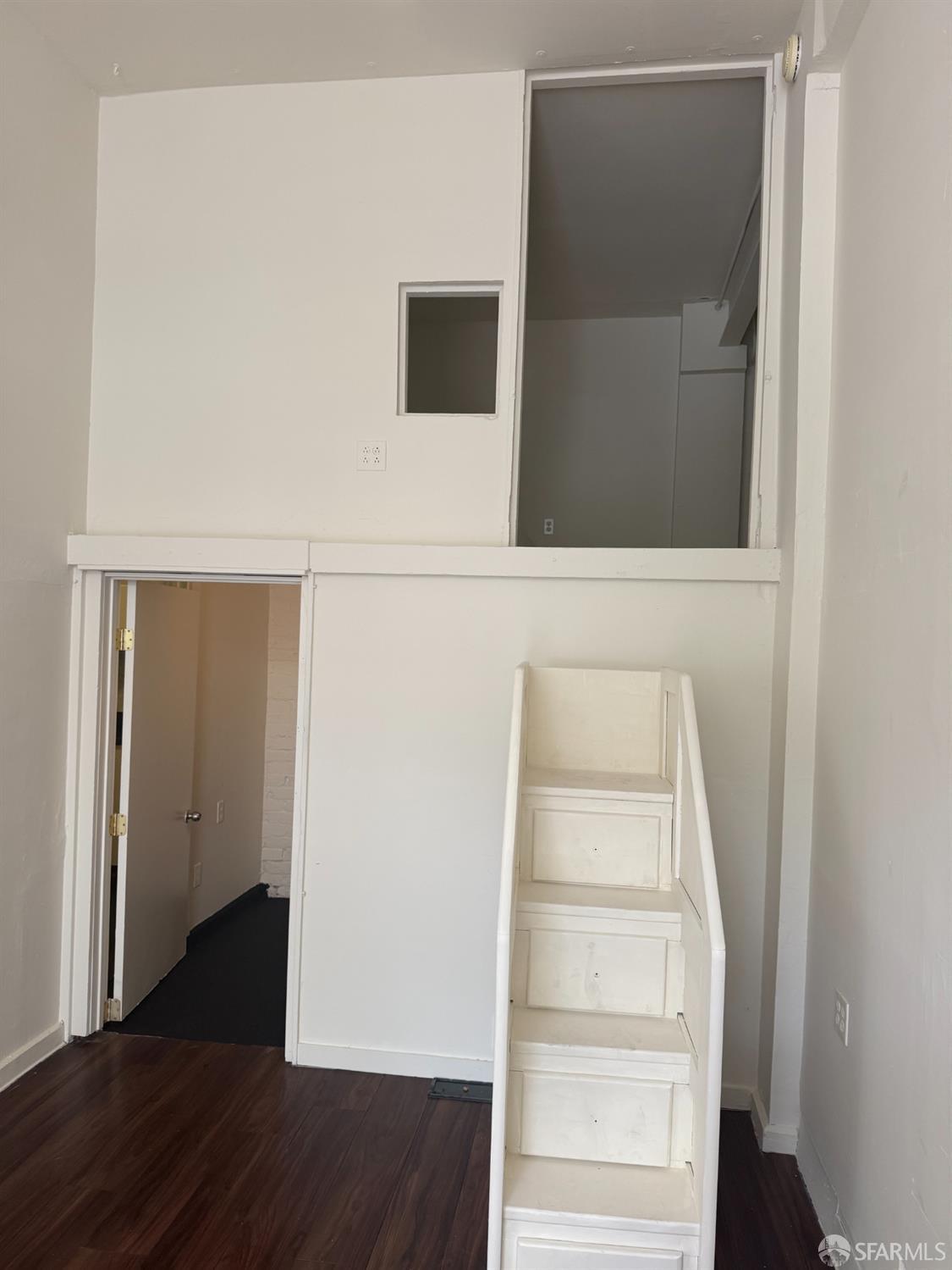 Detail Gallery Image 5 of 16 For 1808 Mcallister St, San Francisco,  CA 94115 - – Beds | – Baths