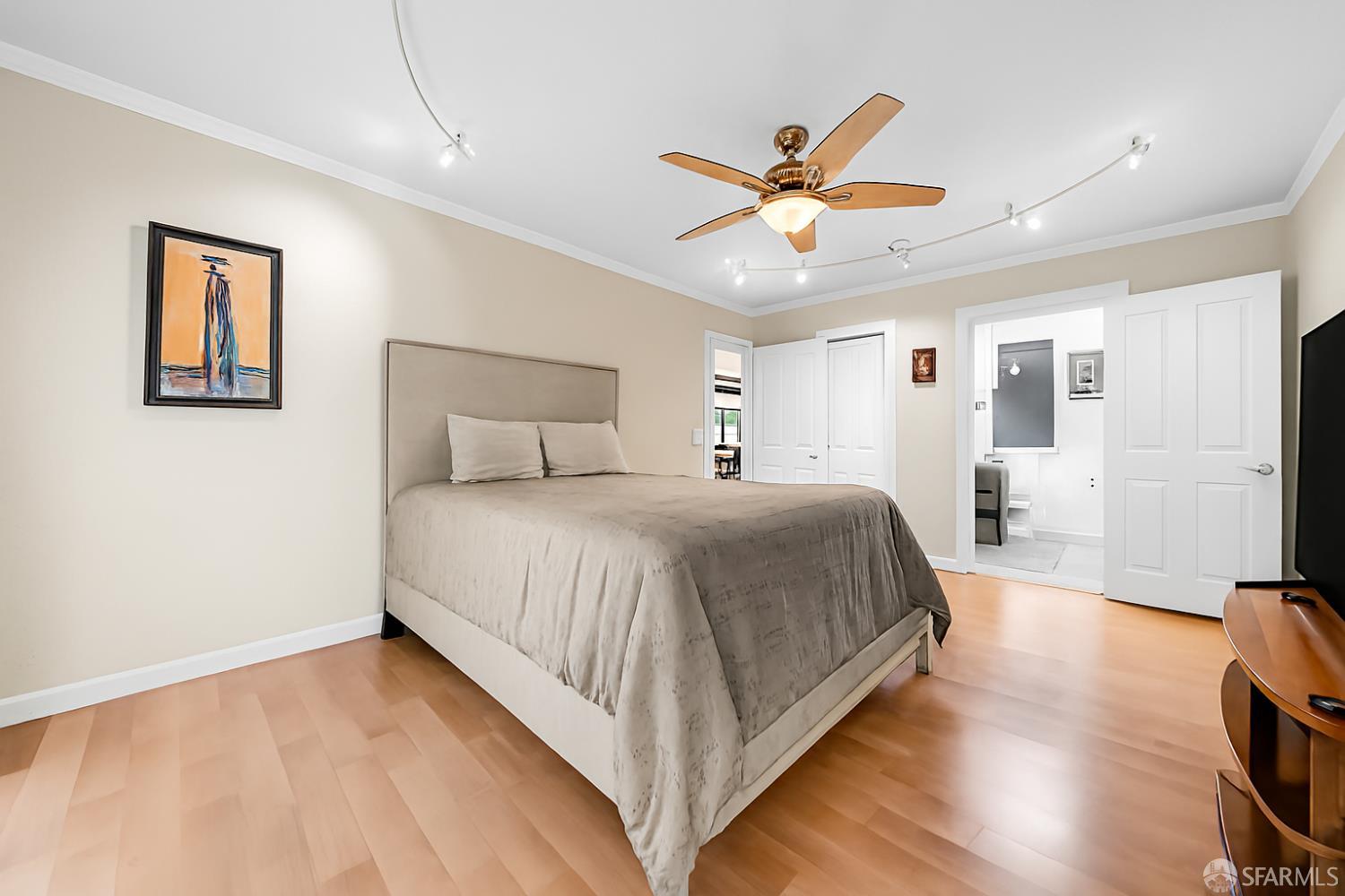Detail Gallery Image 29 of 55 For 2668 Ross Rd, Palo Alto,  CA 94303 - 3 Beds | 2 Baths