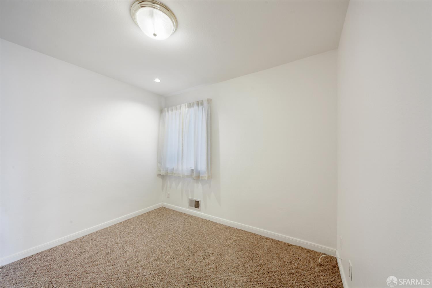 Detail Gallery Image 16 of 25 For 328 2nd Ave #2,  San Francisco,  CA 94118 - 2 Beds | 1 Baths