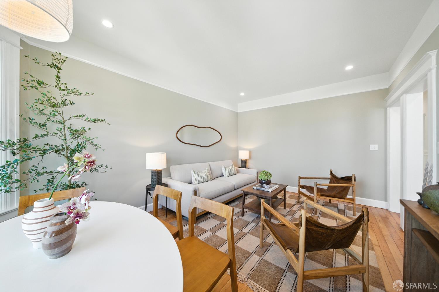 Detail Gallery Image 9 of 29 For 123 Ord St, San Francisco,  CA 94114 - – Beds | – Baths