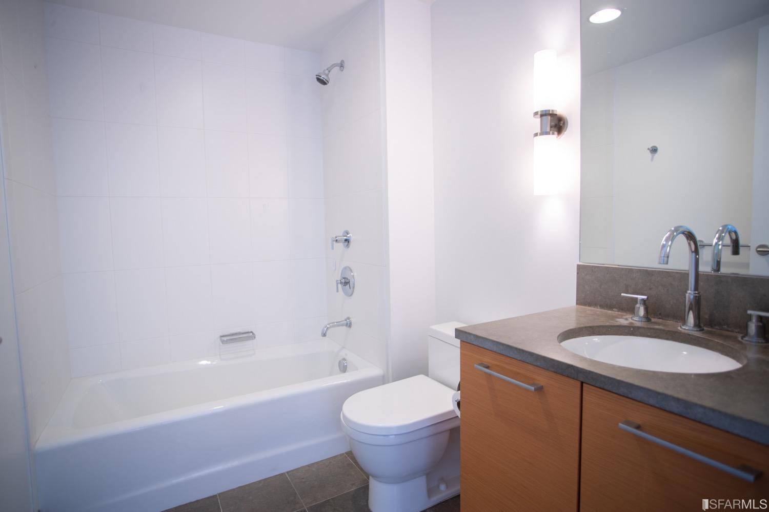 Detail Gallery Image 6 of 17 For 301 Mission St 23a,  San Francisco,  CA 94105 - 2 Beds | 2 Baths