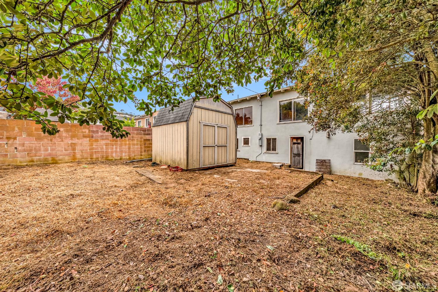 Detail Gallery Image 16 of 21 For 41 Ridgewood Ave, San Francisco,  CA 94112 - 2 Beds | 1 Baths
