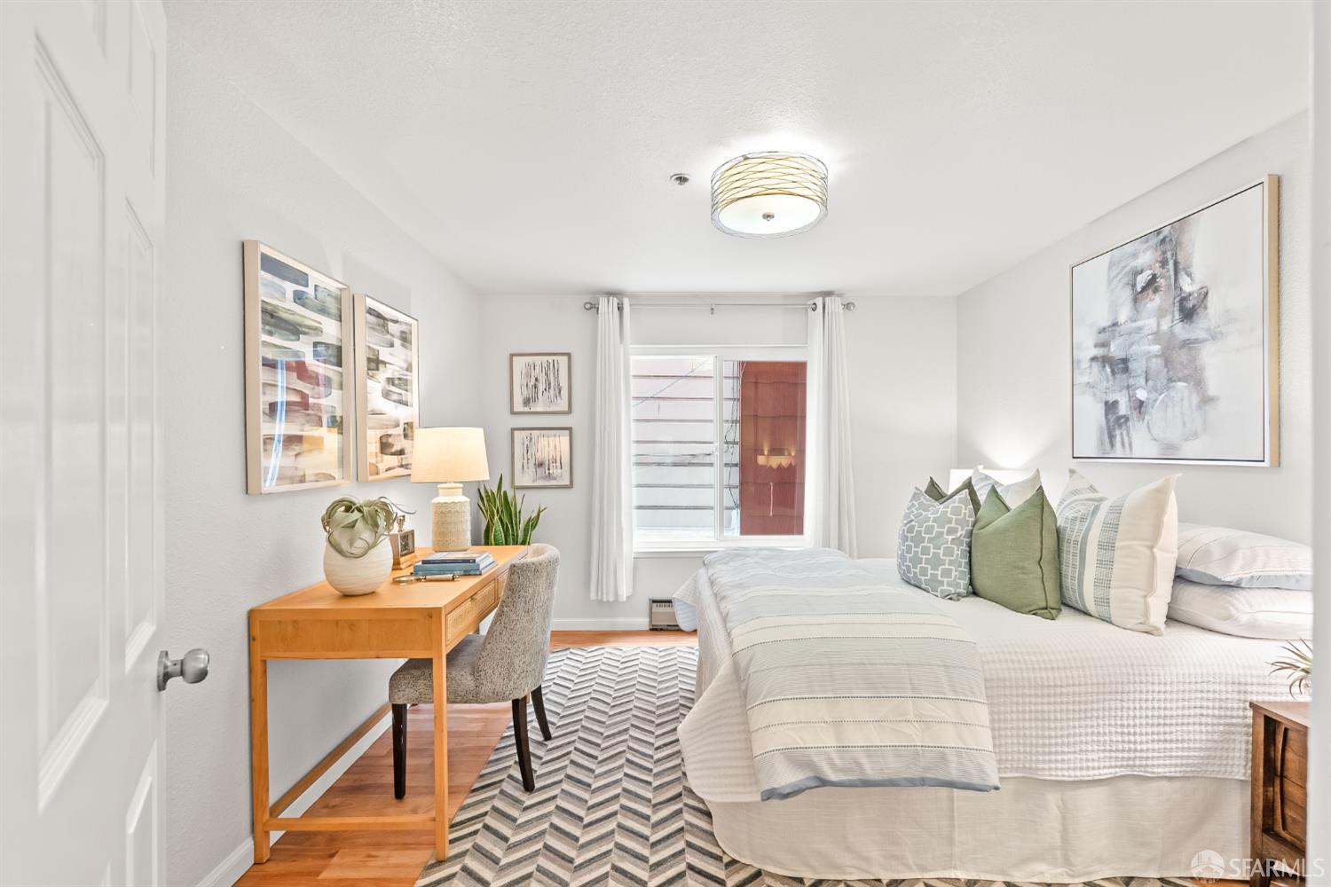 Detail Gallery Image 14 of 63 For 501 Arguello Blvd #203,  San Francisco,  CA 94118 - 2 Beds | 2 Baths