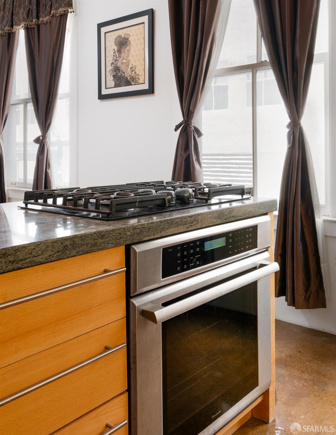 Detail Gallery Image 12 of 24 For 2 Mint Plz #207,  San Francisco,  CA 94103 - 1 Beds | 1 Baths