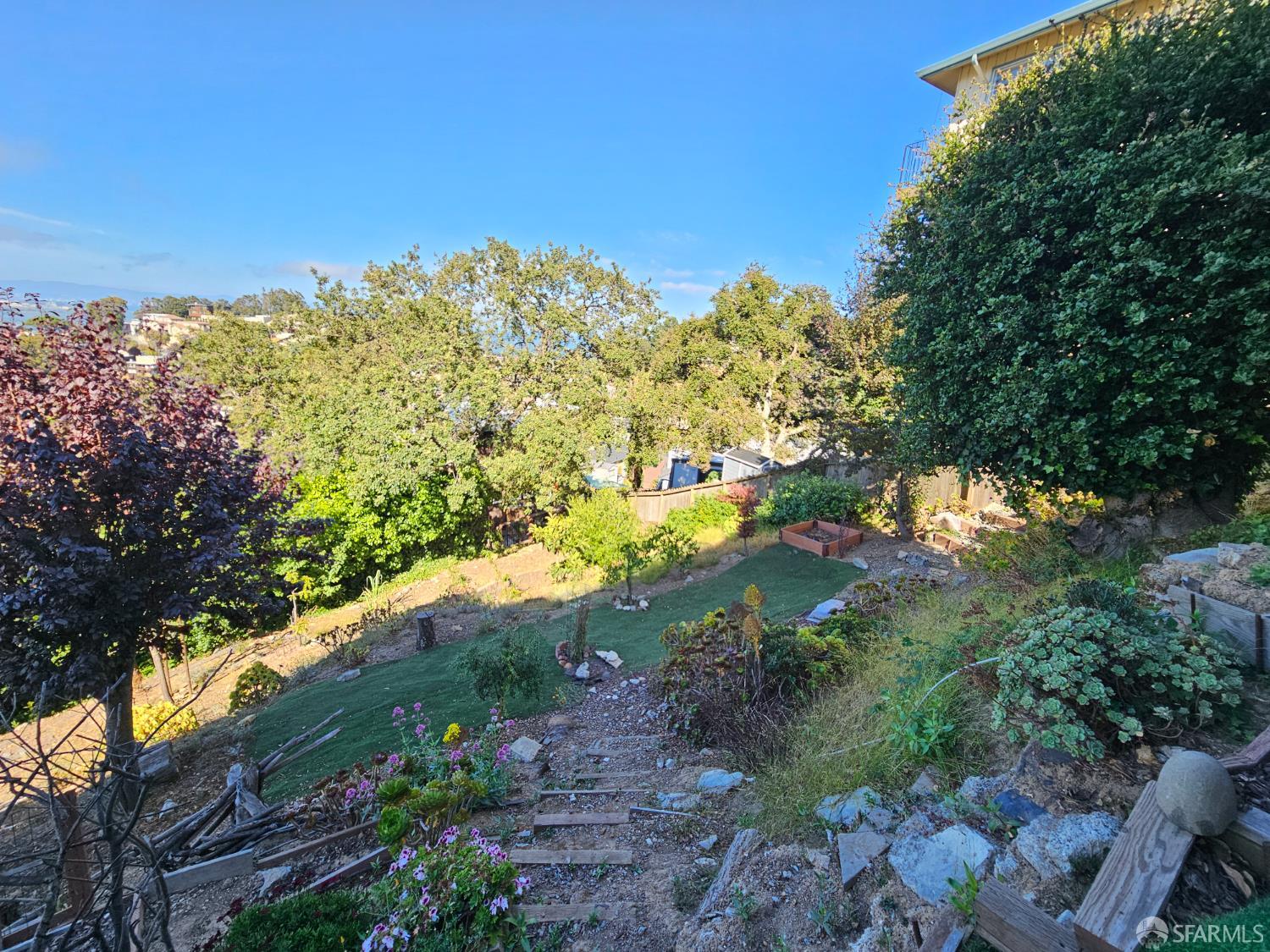 Detail Gallery Image 47 of 72 For 879 Humboldt Rd, Brisbane,  CA 94005 - 7 Beds | 6 Baths