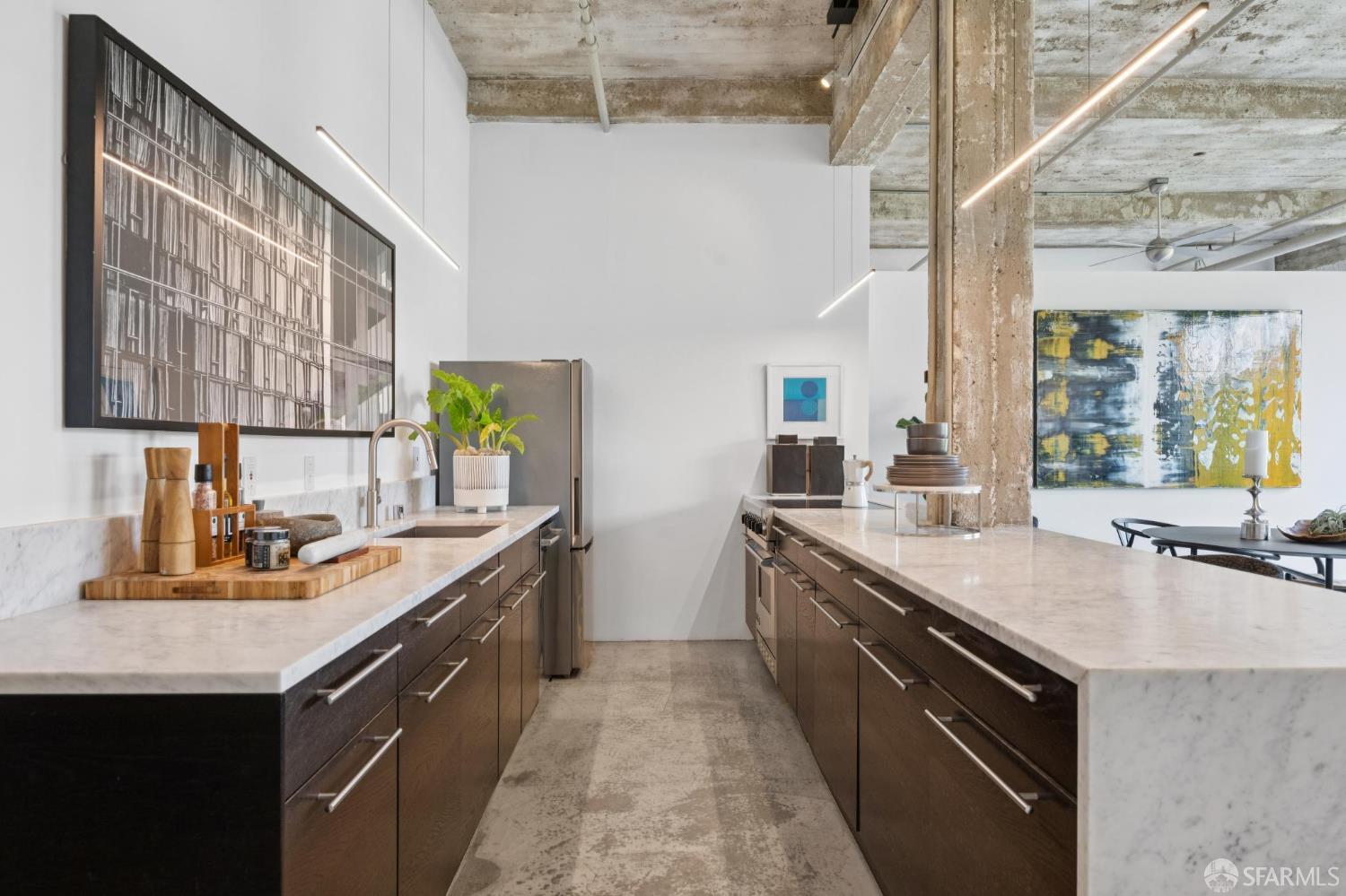 Detail Gallery Image 3 of 37 For 2711 18th St #34,  San Francisco,  CA 94110 - 1 Beds | 1 Baths