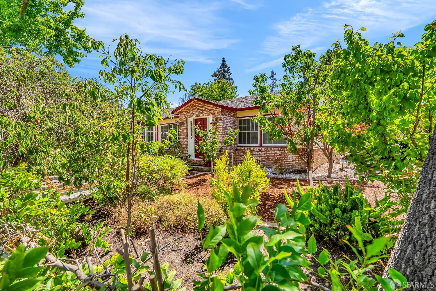 Detail Gallery Image 53 of 55 For 2668 Ross Rd, Palo Alto,  CA 94303 - 3 Beds | 2 Baths