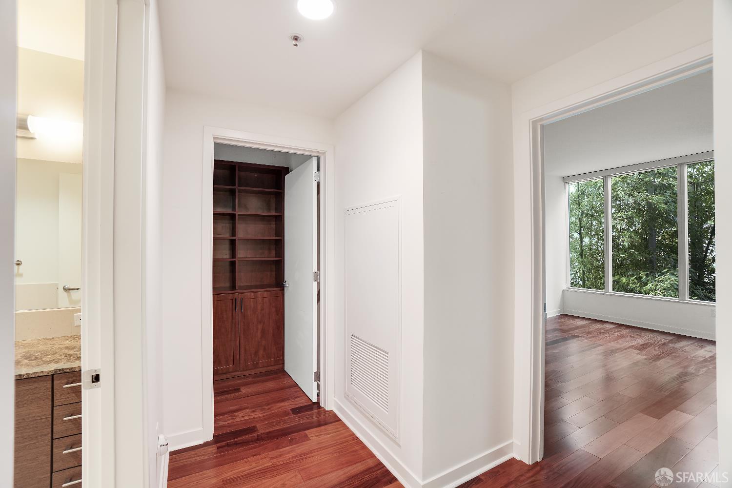 Detail Gallery Image 16 of 41 For 333 Main St 4l,  San Francisco,  CA 94105 - 1 Beds | 1 Baths