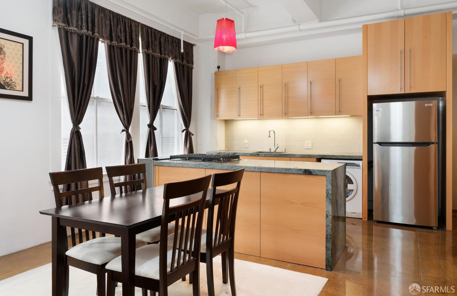 Detail Gallery Image 6 of 24 For 2 Mint Plz #207,  San Francisco,  CA 94103 - 1 Beds | 1 Baths