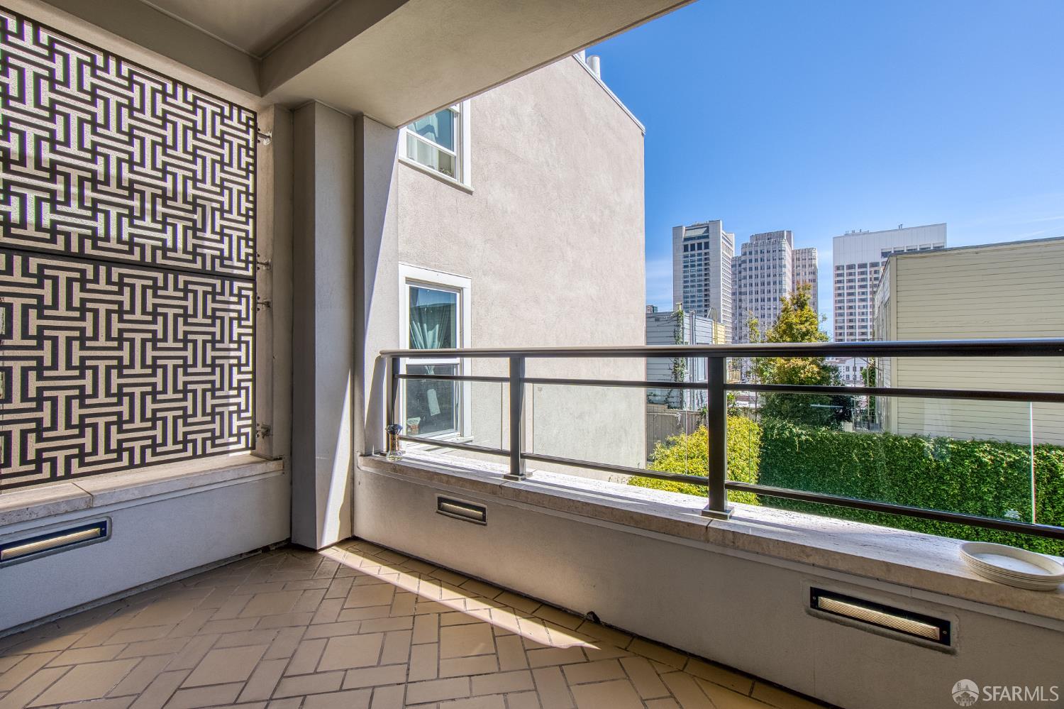 Detail Gallery Image 38 of 56 For 875 California St #403,  San Francisco,  CA 94108 - 2 Beds | 2 Baths