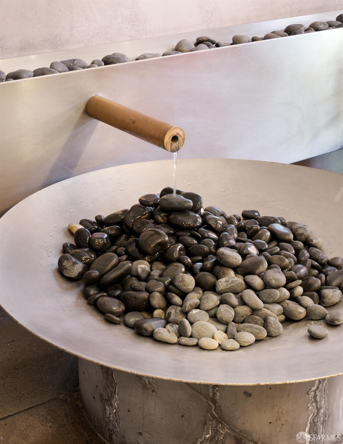 Detail Gallery Image 4 of 24 For 2 Mint Plz #207,  San Francisco,  CA 94103 - 1 Beds | 1 Baths
