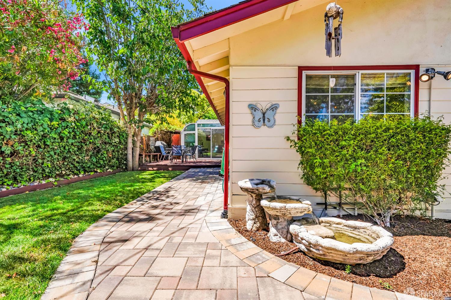 Detail Gallery Image 50 of 55 For 2668 Ross Rd, Palo Alto,  CA 94303 - 3 Beds | 2 Baths