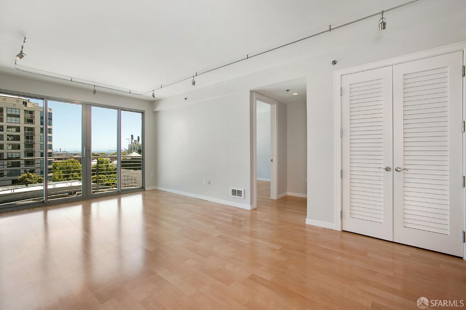 Detail Gallery Image 8 of 30 For 219 Brannan St 7j,  San Francisco,  CA 94107 - 2 Beds | 2 Baths