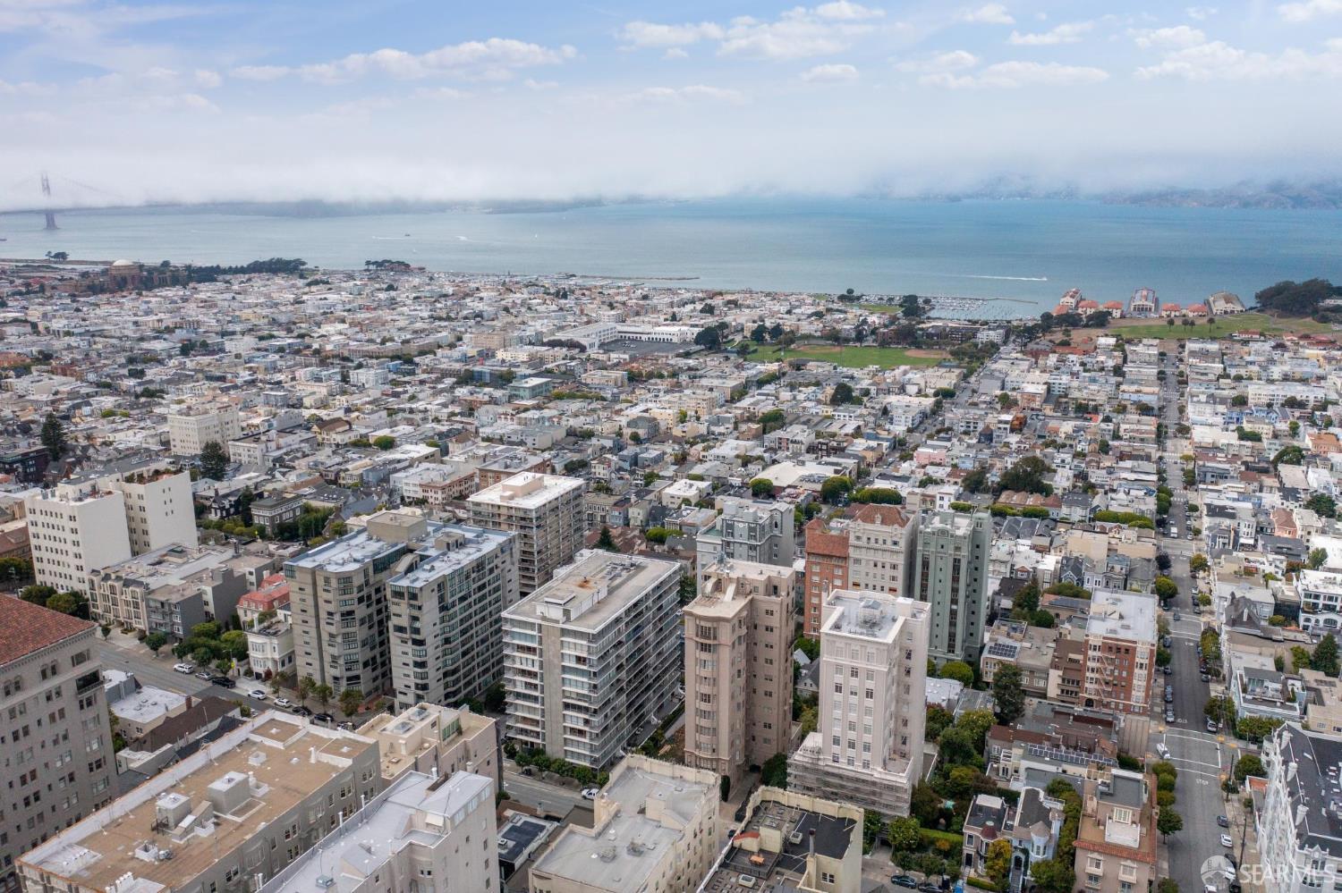 Detail Gallery Image 48 of 51 For 1971 Broadway St, San Francisco,  CA 94109 - 3 Beds | 2 Baths