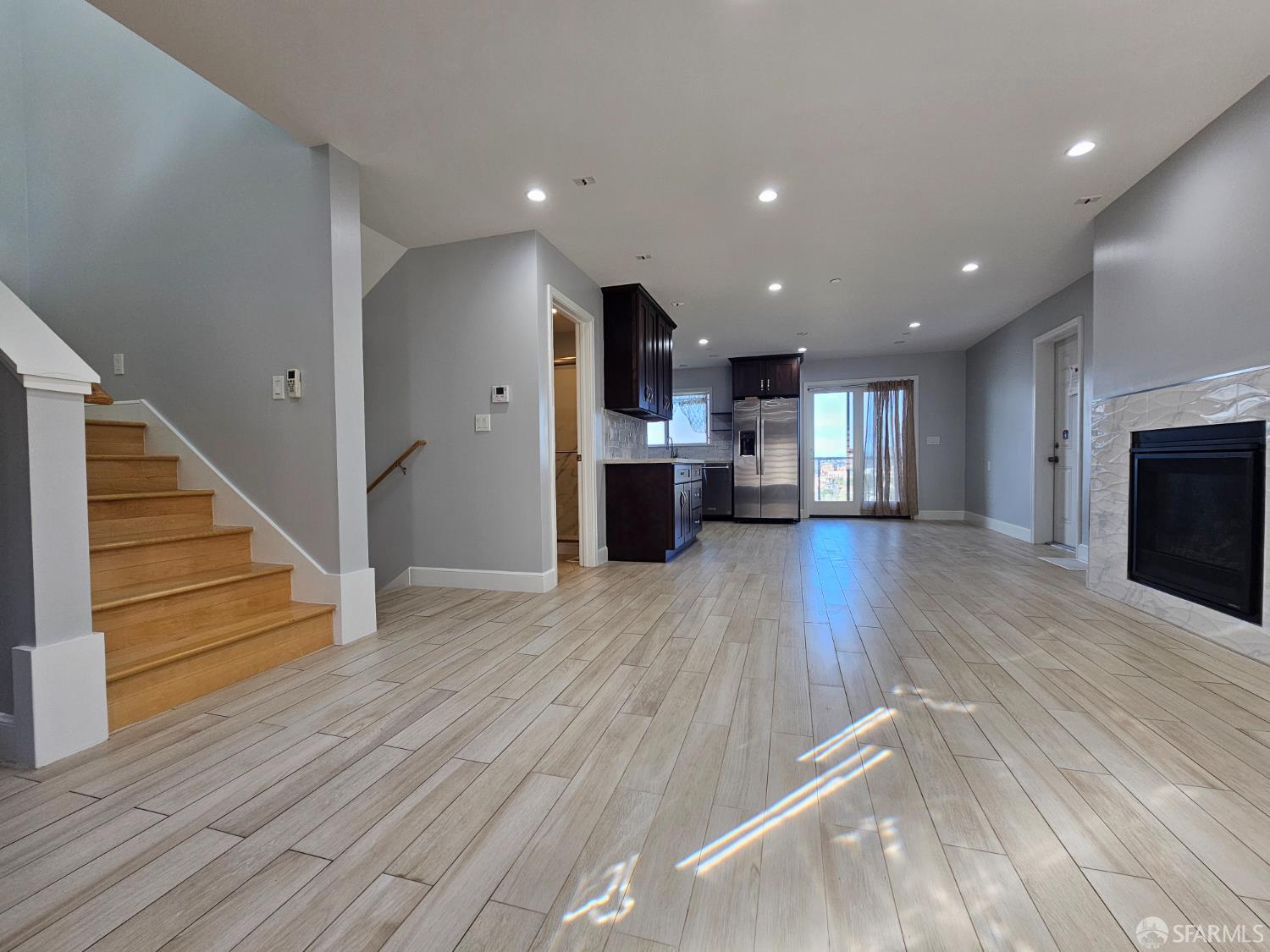 Detail Gallery Image 6 of 72 For 879 Humboldt Rd, Brisbane,  CA 94005 - 7 Beds | 6 Baths