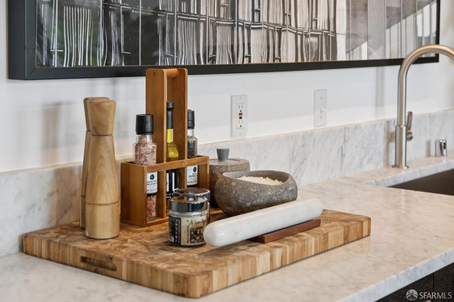 Detail Gallery Image 4 of 37 For 2711 18th St #34,  San Francisco,  CA 94110 - 1 Beds | 1 Baths