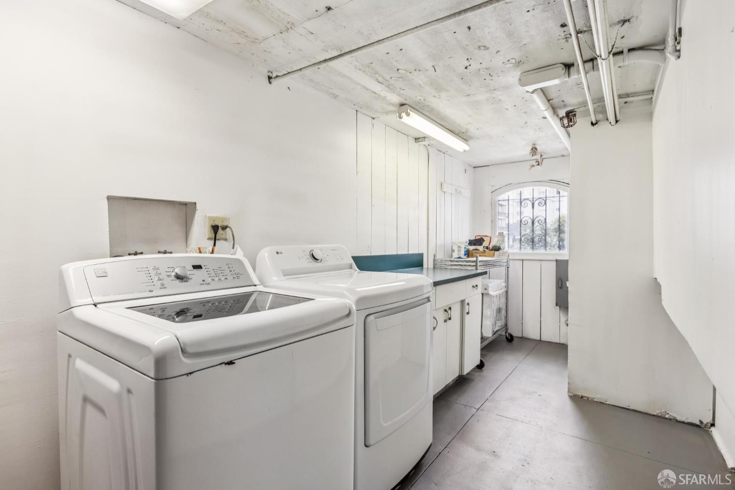 Detail Gallery Image 42 of 51 For 1971 Broadway St, San Francisco,  CA 94109 - 3 Beds | 2 Baths