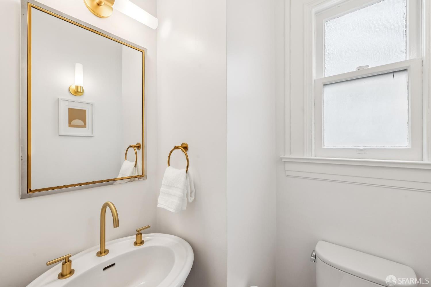Detail Gallery Image 41 of 51 For 1971 Broadway St, San Francisco,  CA 94109 - 3 Beds | 2 Baths