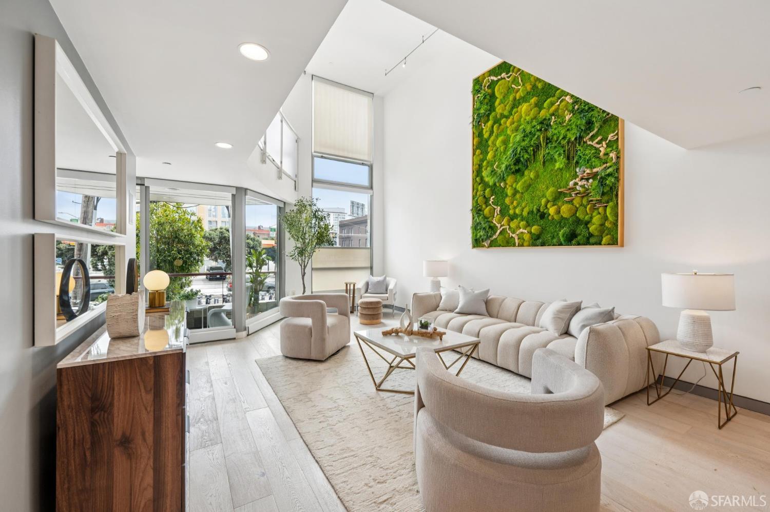 Detail Gallery Image 8 of 52 For 188 South Park St #3,  San Francisco,  CA 94107 - 2 Beds | 2/1 Baths
