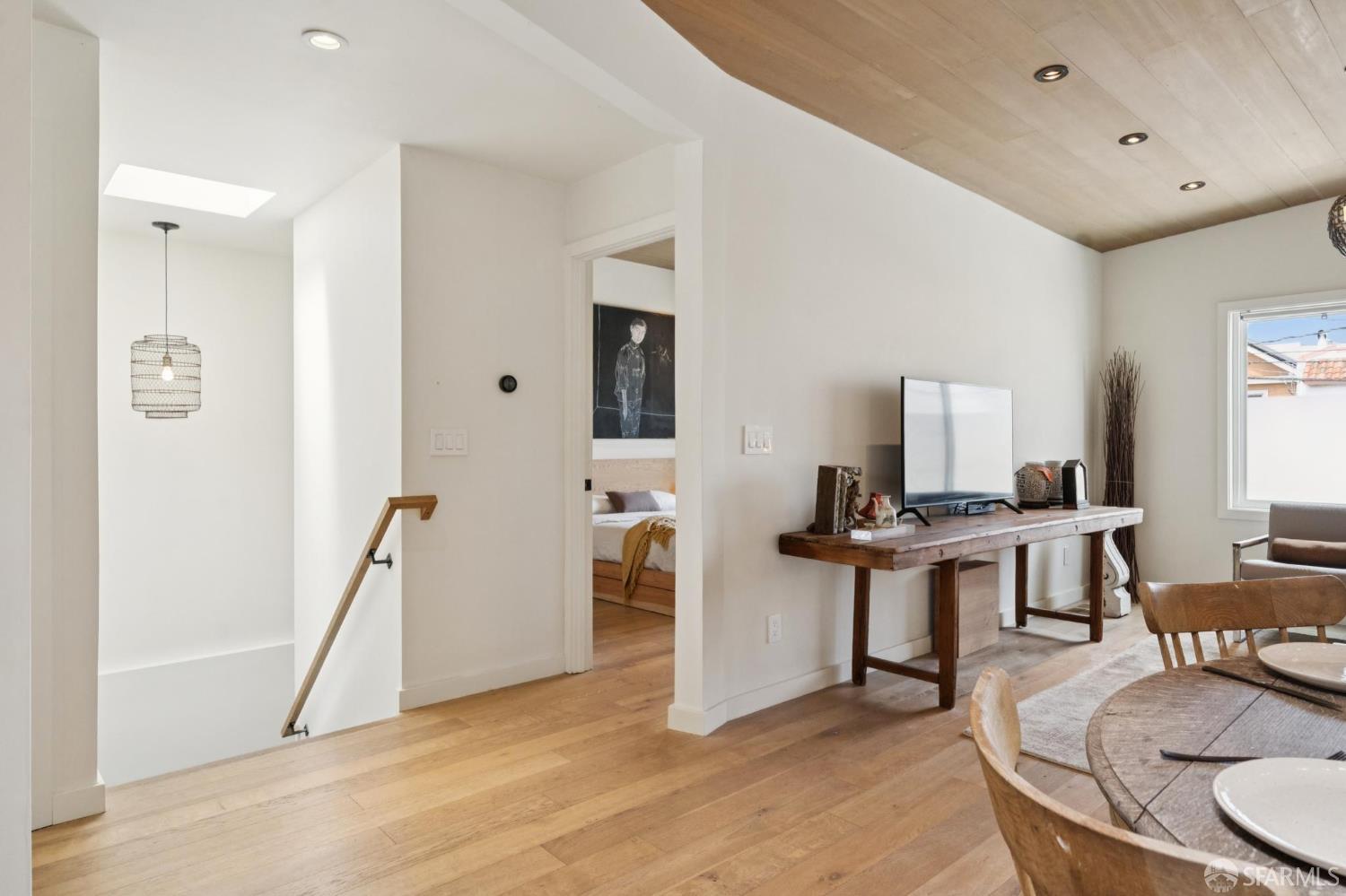 Detail Gallery Image 8 of 62 For 1515 Van Dyke Ave, San Francisco,  CA 94124 - 4 Beds | 2 Baths