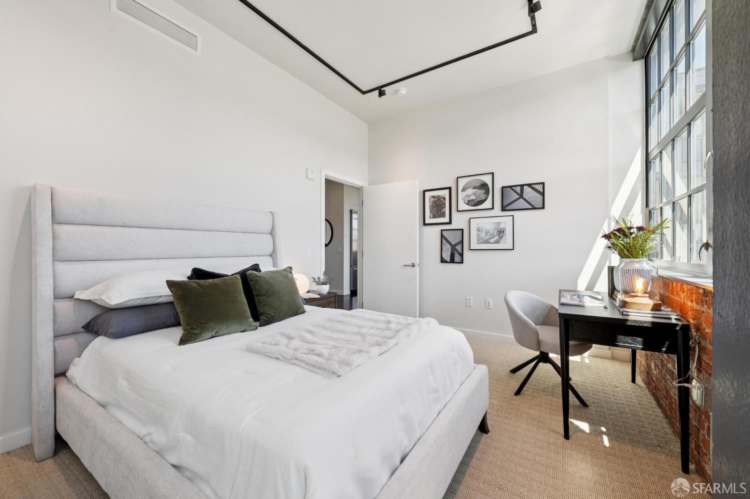 Detail Gallery Image 23 of 56 For 2101 Bryant St #306,  San Francisco,  CA 94110 - 3 Beds | 3 Baths