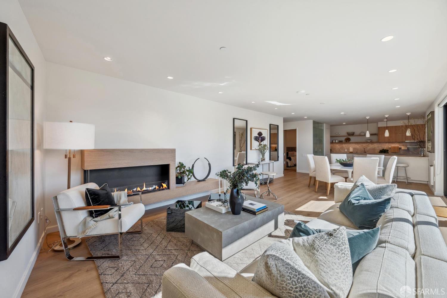 Detail Gallery Image 8 of 47 For 3657 California St, San Francisco,  CA 94118 - 3 Beds | 3 Baths
