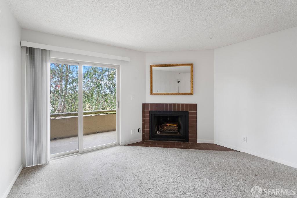 Detail Gallery Image 14 of 40 For 332 Philip Dr #103,  Daly City,  CA 94015 - 2 Beds | 2 Baths