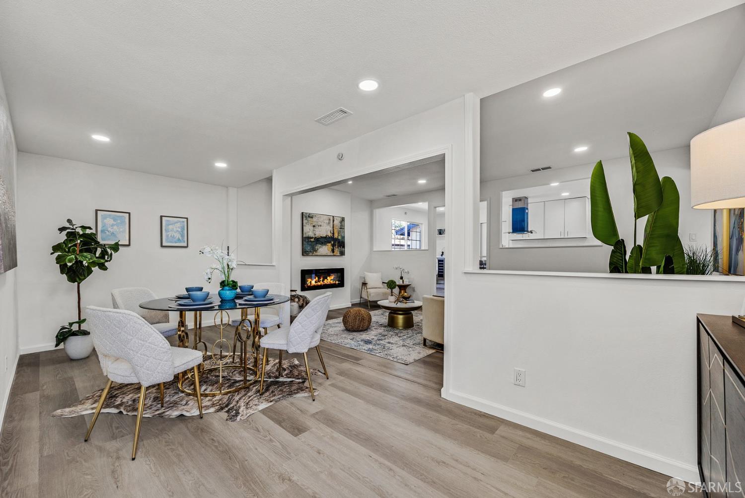 Detail Gallery Image 6 of 38 For 3138 Flannery Rd Rd, San Pablo,  CA 94806 - 4 Beds | 2 Baths