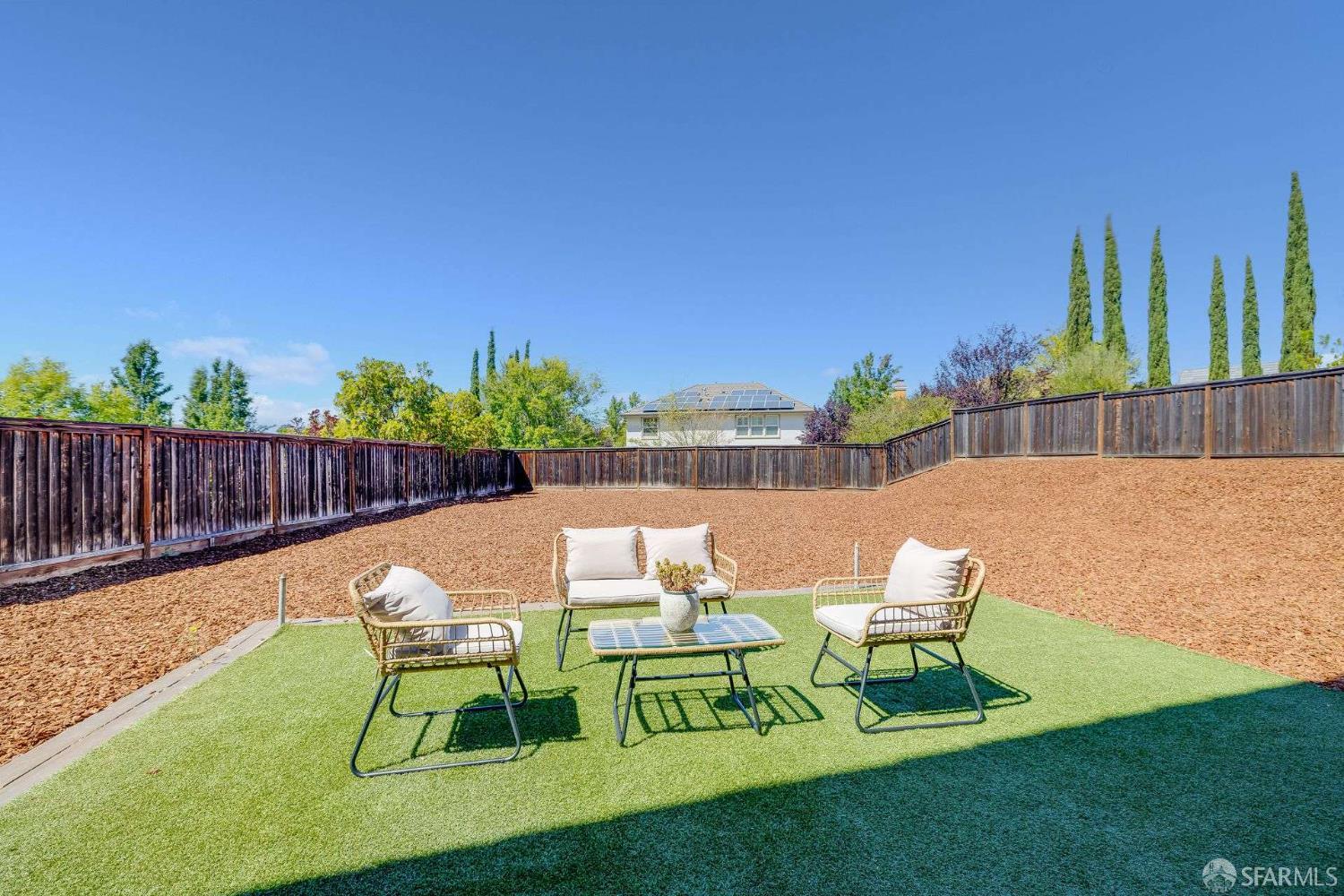 Detail Gallery Image 40 of 52 For 5619 Wells Ln, San Ramon,  CA 94582 - 5 Beds | 3/1 Baths