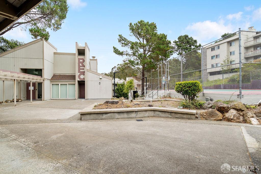 Detail Gallery Image 10 of 40 For 332 Philip Dr #103,  Daly City,  CA 94015 - 2 Beds | 2 Baths